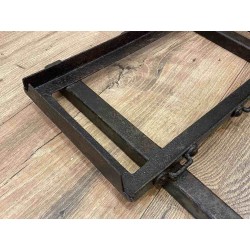 Carrier frame for MG box