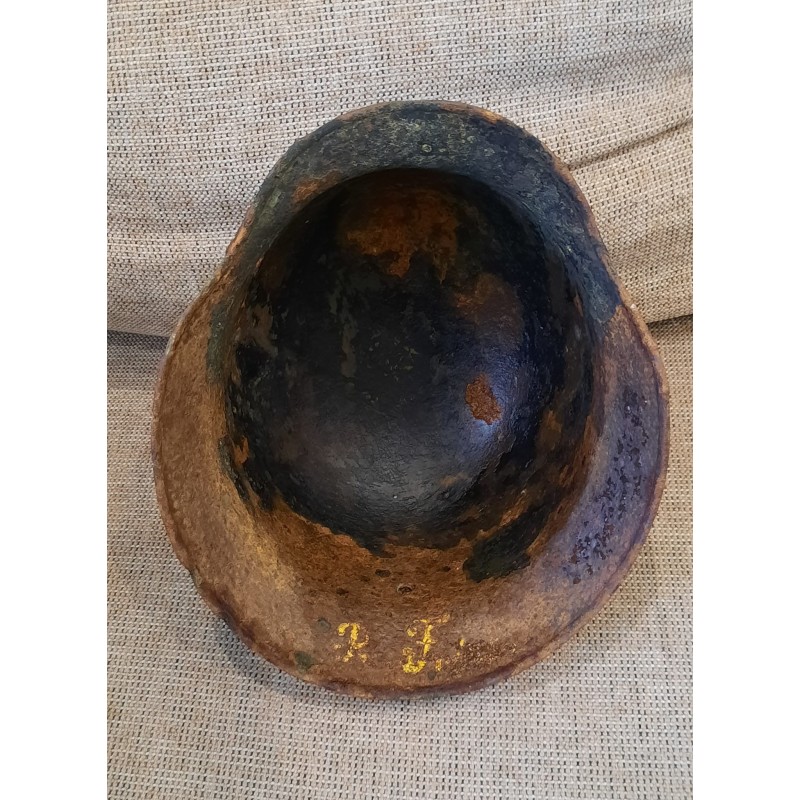 German M35 helmet in native paint