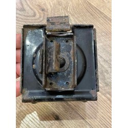 Motorcycle battery bracket