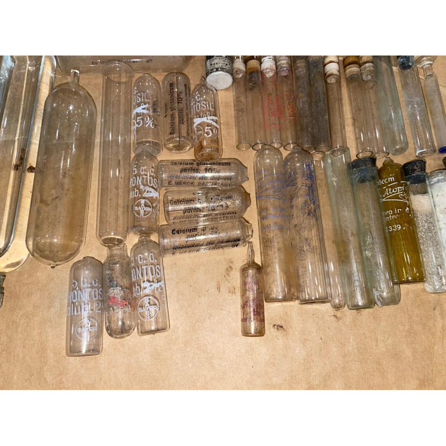 Various German ampoules, capsules, tubes! Rare!