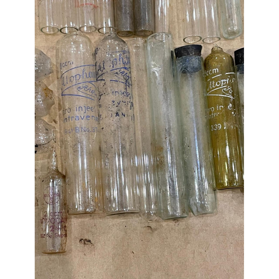 Various German ampoules, capsules, tubes! Rare!