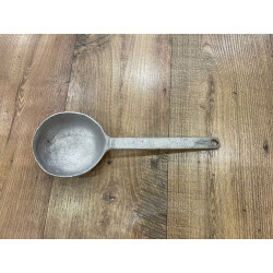 Field kitchen ladle in Good Condition