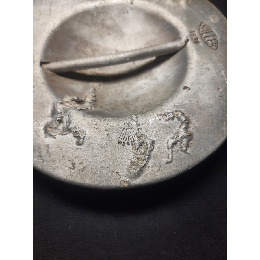 Early Reichsheer teapot lid with stamps 1936