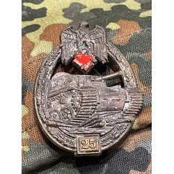 Breast badge «25 days of Tank Attacks»