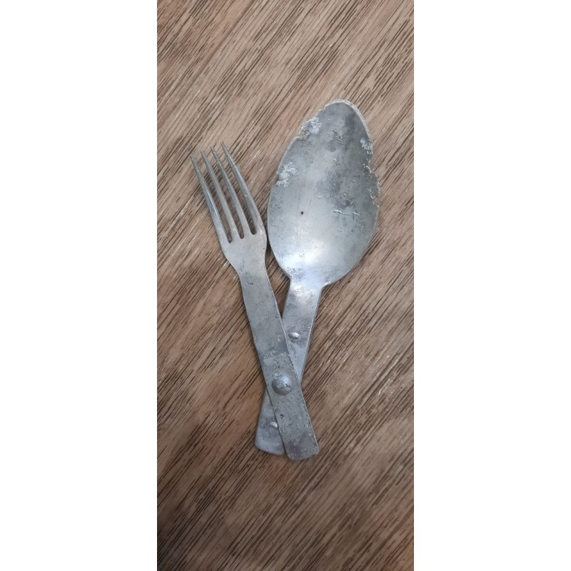 Soldier's spoon-fork