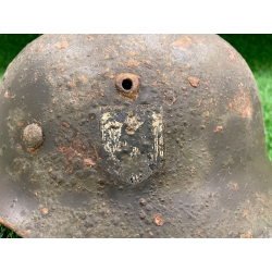 Early M35 Jager helmet! Camo! 2 Decals. Paints 90%