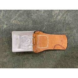 Police buckle